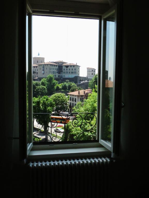 Apartament Casa Maria Bergamo Pokój zdjęcie